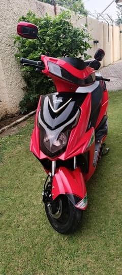 Eelctric Scooty for sale