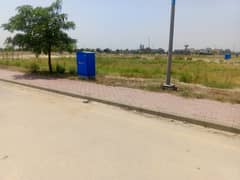 5 MARLA PLOT FOR SALE IN KHAYABAN AMIN GOOD LOCATION NEAR PARK
