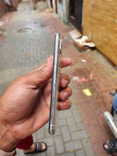Iphone XS 64 Gb  NoN PTA