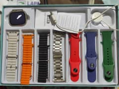 smart watch in good condition only in rupees 2,200Rs with six staps