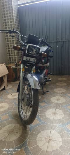 Honda CD 70 2022 model