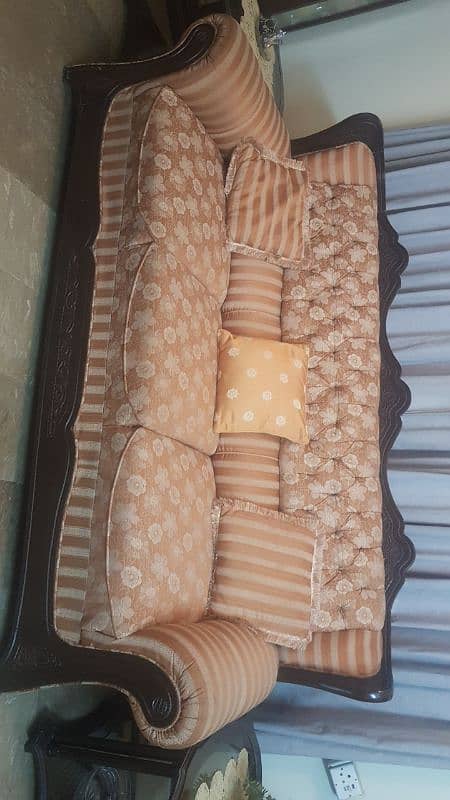 shisham sofa set 0