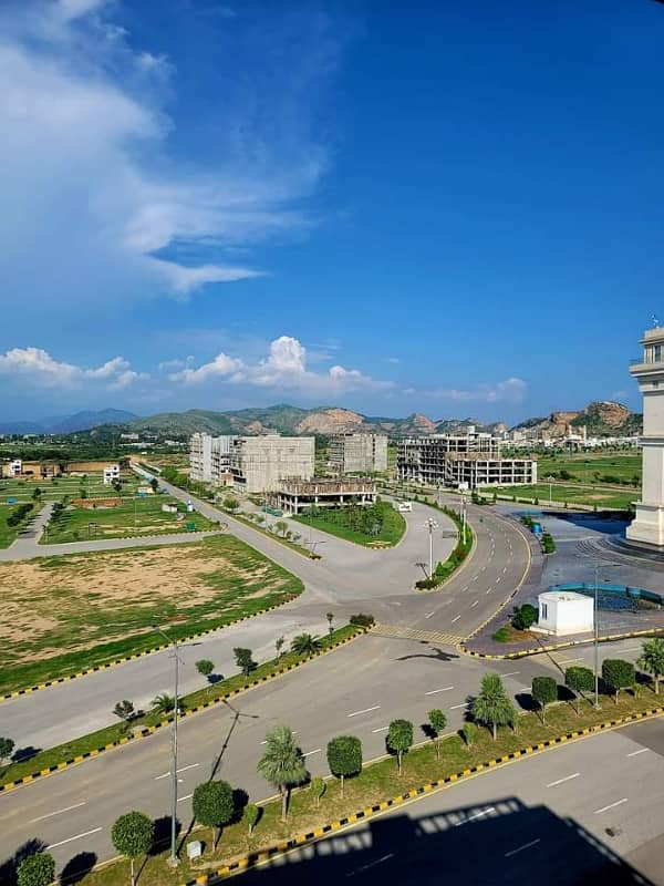 8 Marla Corner Residential Plot Available For Sale In Faisal Hills Of Block C 30