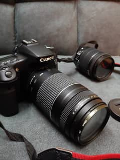 Canon 70d with 18-55mm and 75-300mm