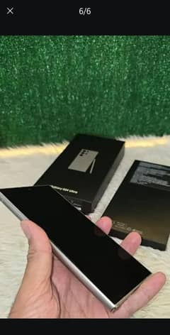 Samsung S24 Ultra, 12-256gb  - just like new with box