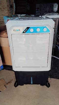 ROOM AIR COOLER