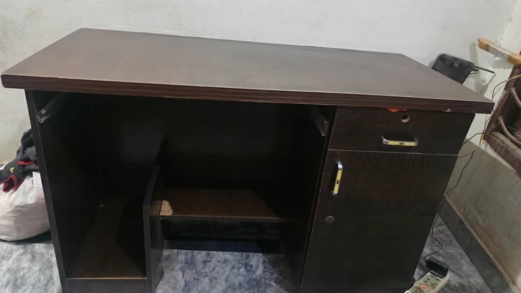 study table/ computer table 1