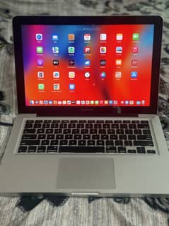 Macbook pro 2012 running on ventura (Read ad carefully)