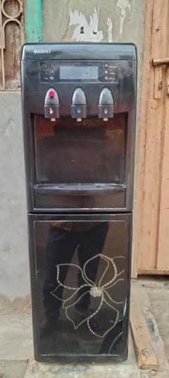 Orient Water Dispenser