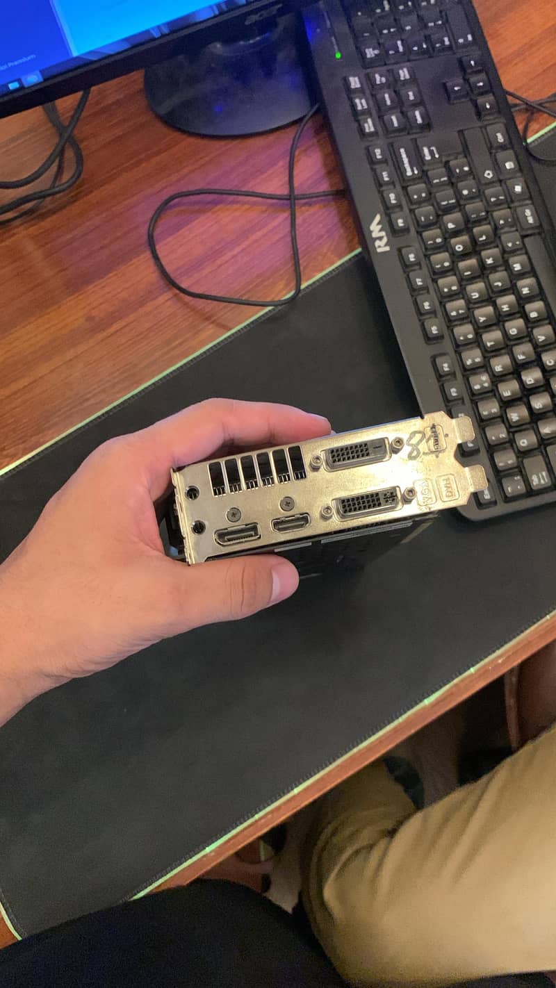 GTX 770 2gb Ddr5 256bit (Better than 960,950,560,460,1050ti, 760) 1
