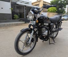 Suzuki GS 150 SE