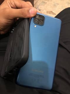 Samsung A12
