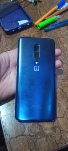 One plus 7 pro 8 + 256 gb