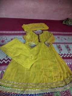 yellow frock