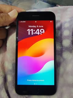 se 2020 all ok 64gb koi issu nhi ha 10/9.8 condition ha