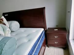 Beds king and queen size wooden bed for sale