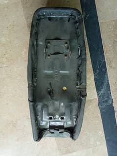 CD70 Seat or tanki