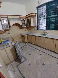 12 Marla Upper Portion for Rent in G Block, Johar Town 3 Bed, Drawing Room, TV Lounge, Kitchen | Fully Renovated | Secure Community