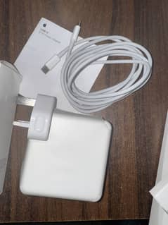 MacBook Charger 87 W