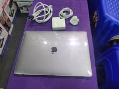 MacBook