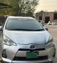 Toyota Aqua S grade