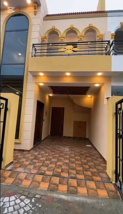 Brand new 3 Marla double story spanish house for sale Multan public school road near model town.