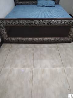 king bed
