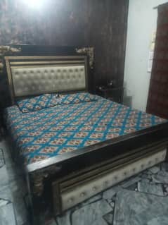 Bed side table dressing