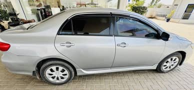 Toyota Corolla GLI ( 2011 )