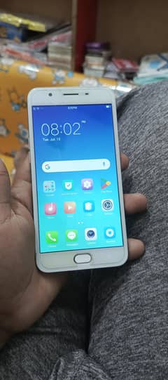 Oppo F1s