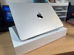 Macbook Air M2 Full box