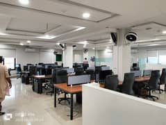 18 MARLA OFFICE 3RD FLOOR WITH ELEVATOR EXCELLENT LOCATION