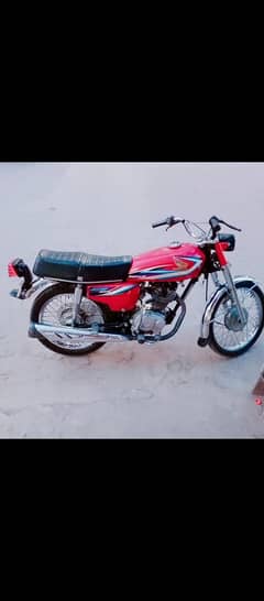 Honda 125 urgent sale full last condition 10/10