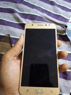Samsung Galaxy J7 prime