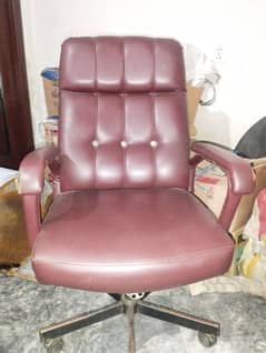 Executive CEO chair for sale / office chair / revolving chair