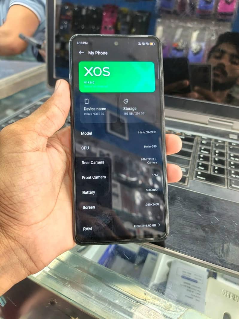 infinex not 30 with complete box  10/10 condition  8+8 256. 3
