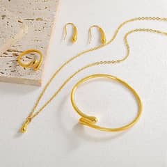 4pcs Vintage Style 18K Golden Plated Jewelry Set for Women