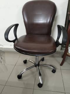 chair for sale 5000