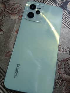realme