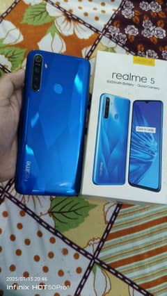 Realme R5