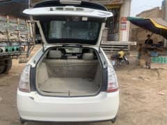 Car for sell Prius 1500