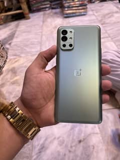 Oneplus 9R