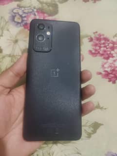 OnePlus 9 pro, 12/256, dual sim approved.