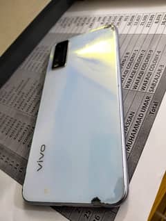 Vivo y20 with box 4+64