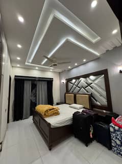 10 Marla Luxury Furnished upper Portions Available For Rent