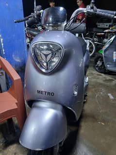 metro m6 electric scooter
