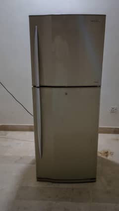 TOSHIBA