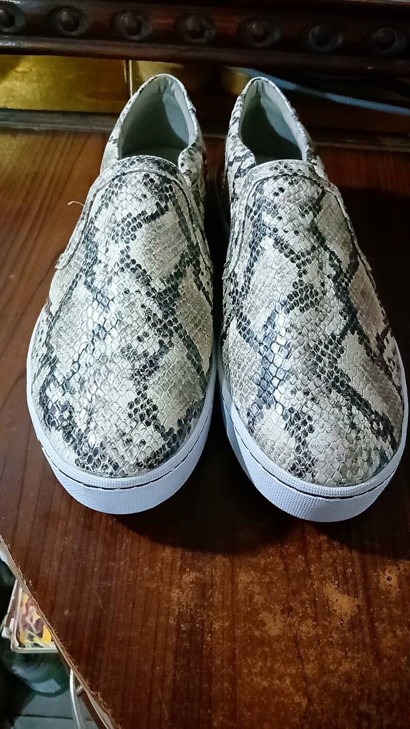 CLARKS PYTHON (Brand New) 7