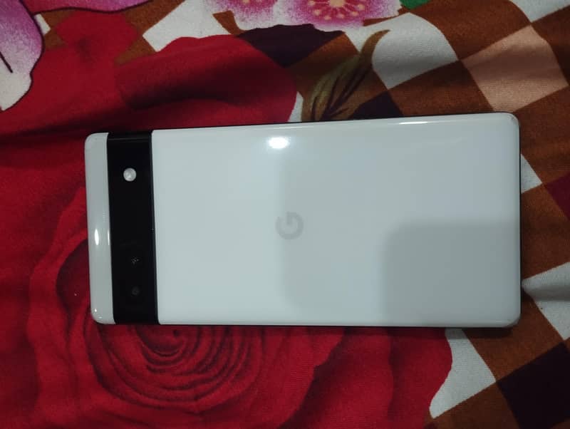 10/10 condition Google pixel 6a pta 1