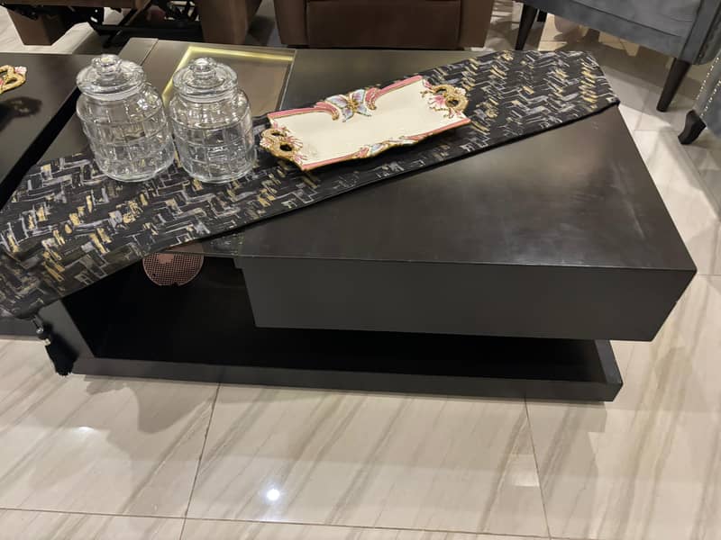 Center Table and side table set 5